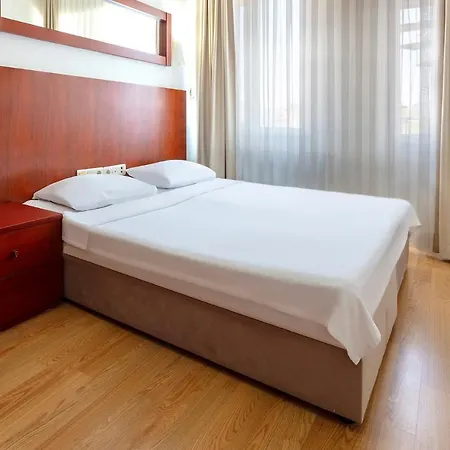 Pelit Hotel 3*