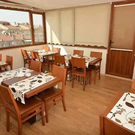 Hotel Pelit